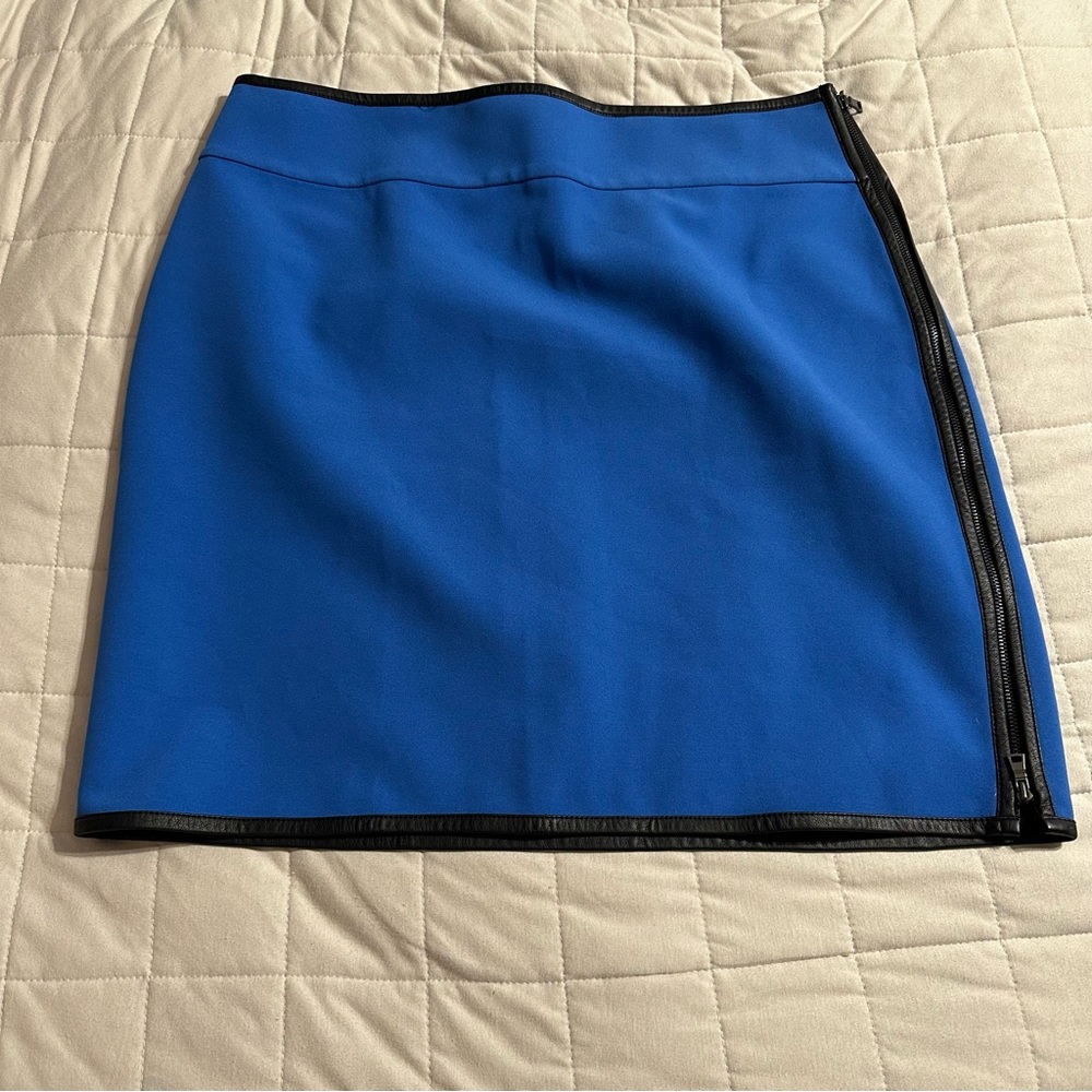 NWT Ann Taylor Blue Black Faux Leather Trim Side Zip Short Mini Skirt Womens 12